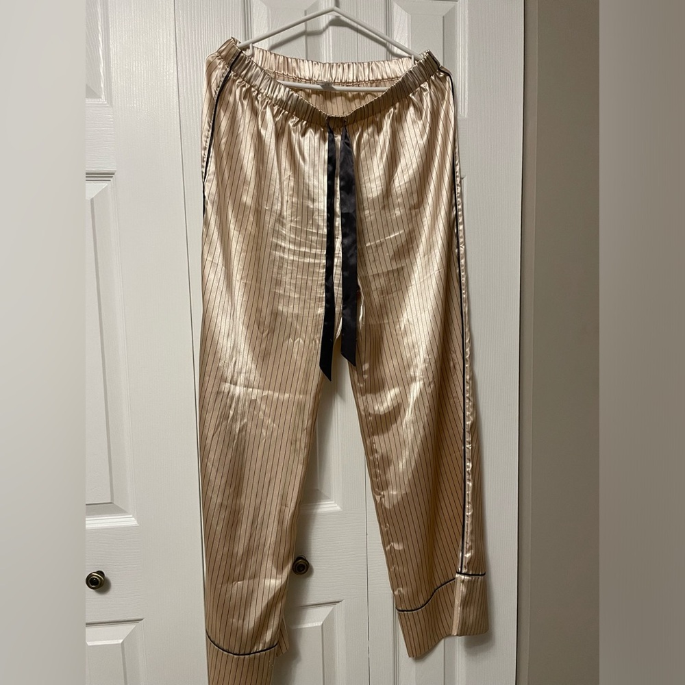 LAZENSA solid Satin - Picture 1 of 4